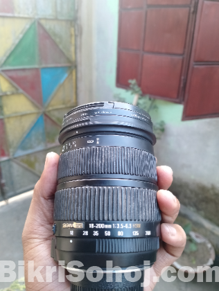 Sigma 18-200mm 1:3.5-6.3 Lens, Made in Japan, Used 1 Year